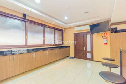 Image 40 - 1012449