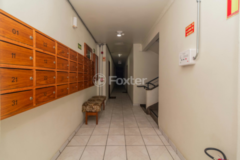 Image 25 - 401881