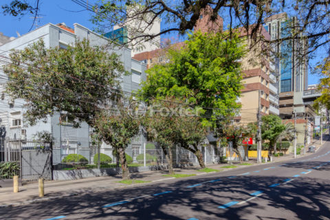Image 23 - 1039344