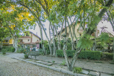 Image 37 - 873489