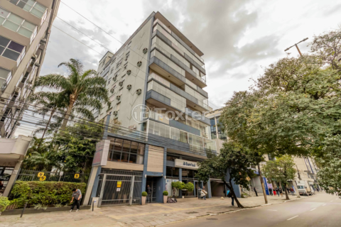 Image 38 - 818412