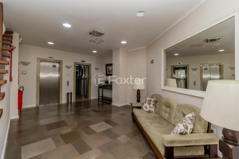 Image 43 - 818412