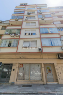Image 23 - 930594