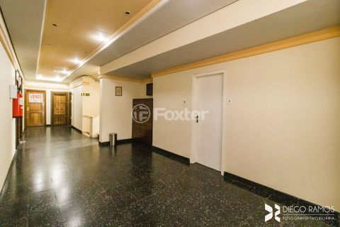 Image 40 - 308453