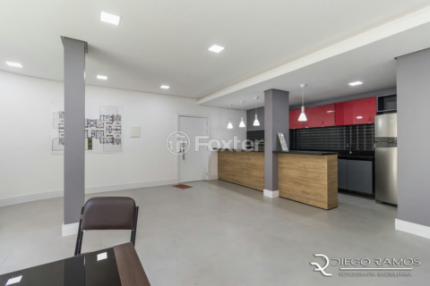 Image 17 - 656003
