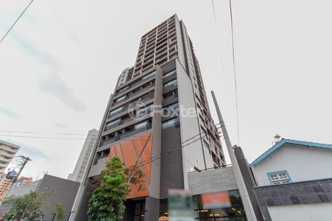 Image 26 - 868090