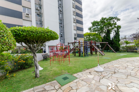 Image 9 - 1015801