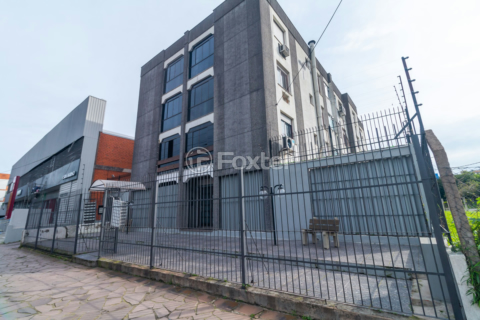 Image 8 - 1010725