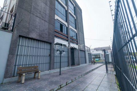 Image 9 - 1010725