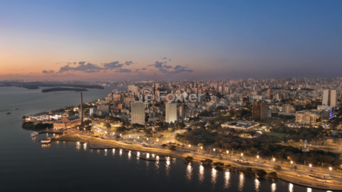 Image 17 - 899574
