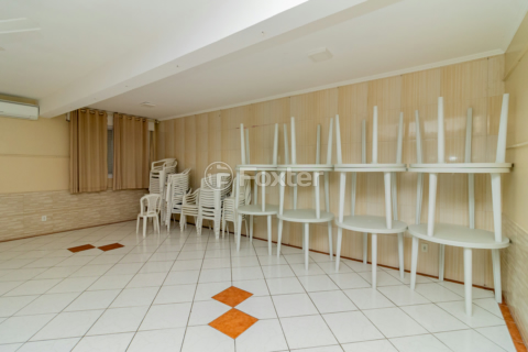 Image 21 - 926653