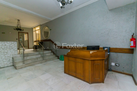 Image 37 - 310245
