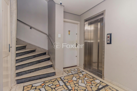 Image 37 - 894604