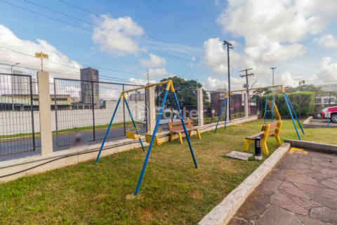 Image 32 - 1013655
