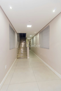 Image 32 - 1015187