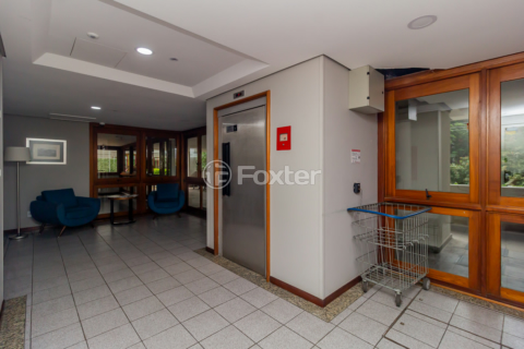 Image 28 - 442099