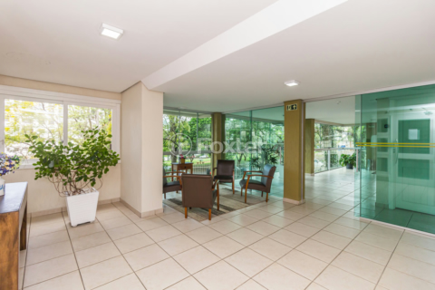 Image 39 - 1034779