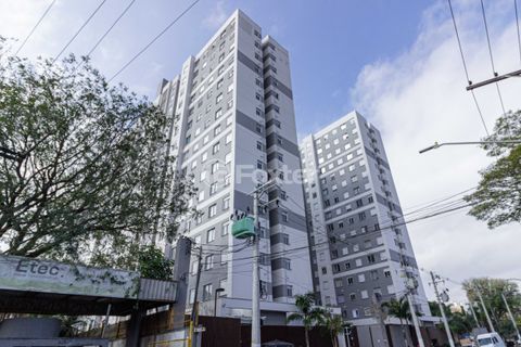 Image 15 - 1021857