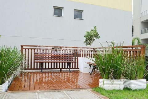 Image 37 - 998926