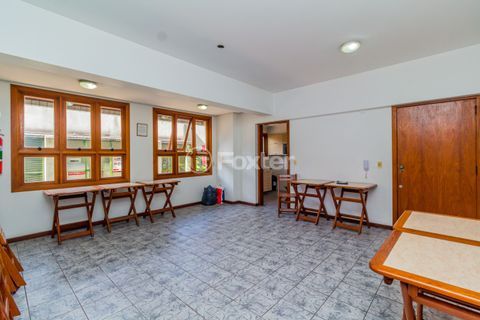 Image 30 - 964800