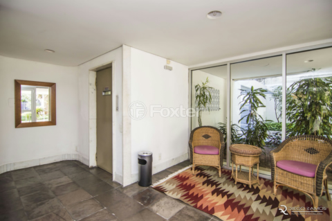 Image 39 - 1038738