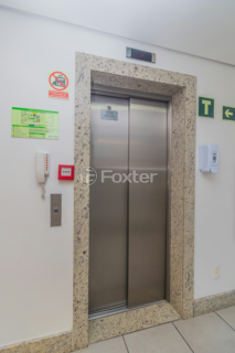 Image 42 - 1016625