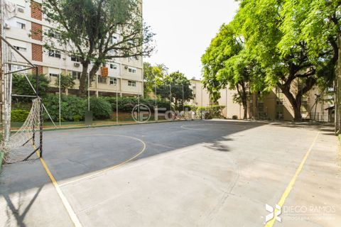 Image 31 - 296254