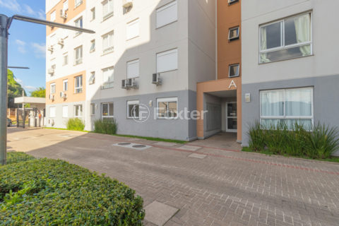 Image 9 - 836999