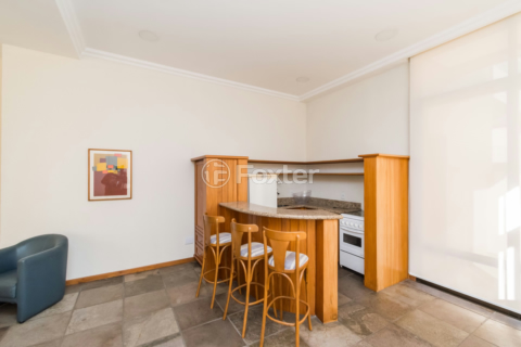 Image 32 - 1008394