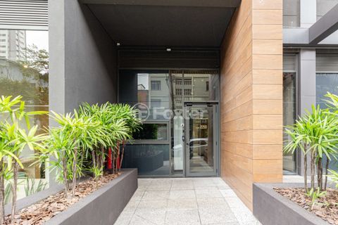 Image 39 - 924008