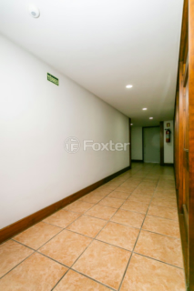 Image 22 - 568516