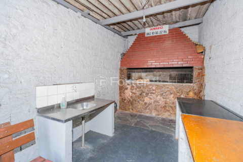 Image 31 - 984542