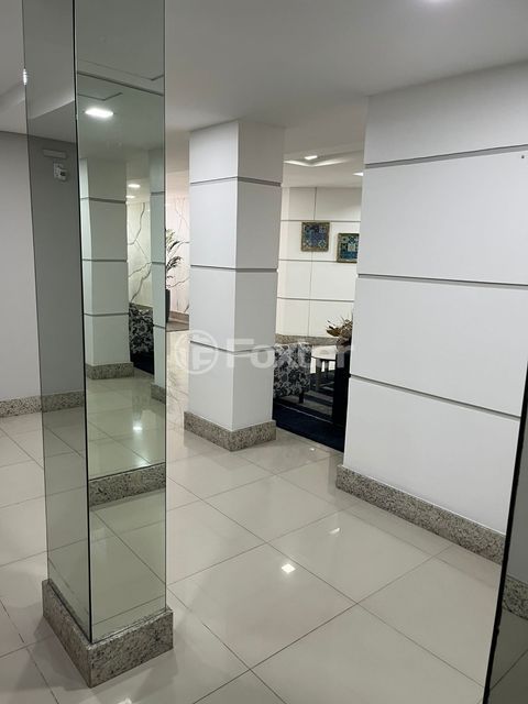 Image 35 - 970745