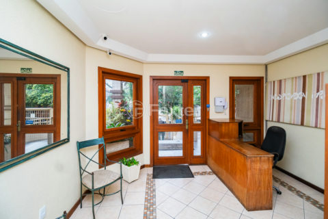 Image 35 - 1004845