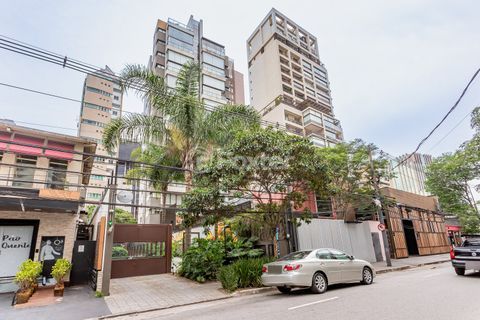 Image 16 - 928681