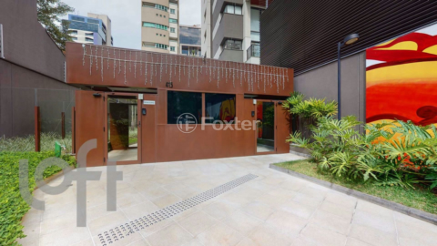 Image 42 - 928681