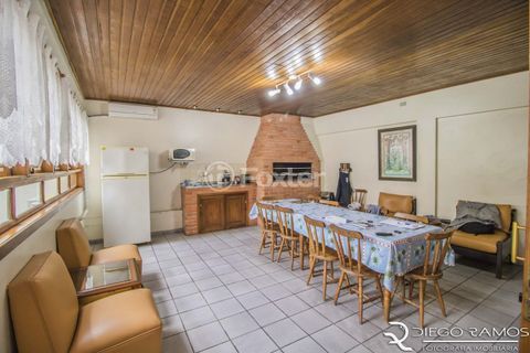 Image 28 - 1014158