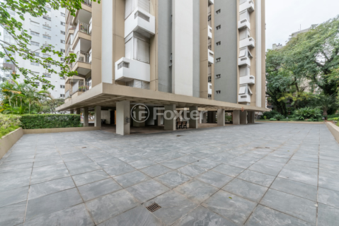 Image 35 - 1003478