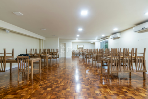 Image 33 - 1003478
