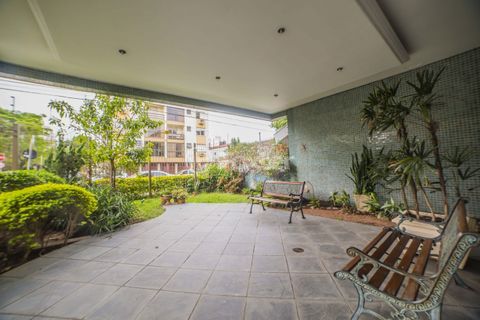 Image 24 - 1013145