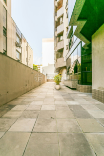 Image 32 - 275652