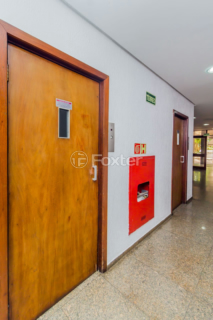 Image 39 - 265830