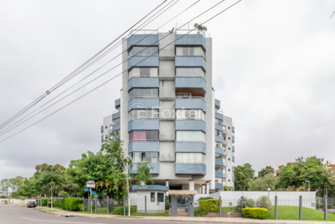 Image 39 - 1010817