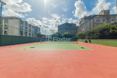 Image 71 - 875436