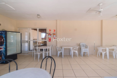 Image 21 - 953684