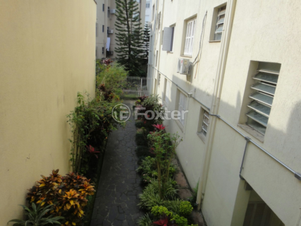 Image 9 - 1004754