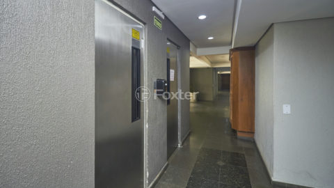 Image 65 - 1015288