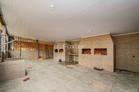 Image 31 - 964006