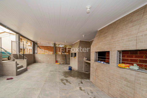 Image 32 - 964006