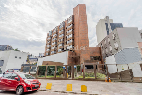 Image 34 - 926601